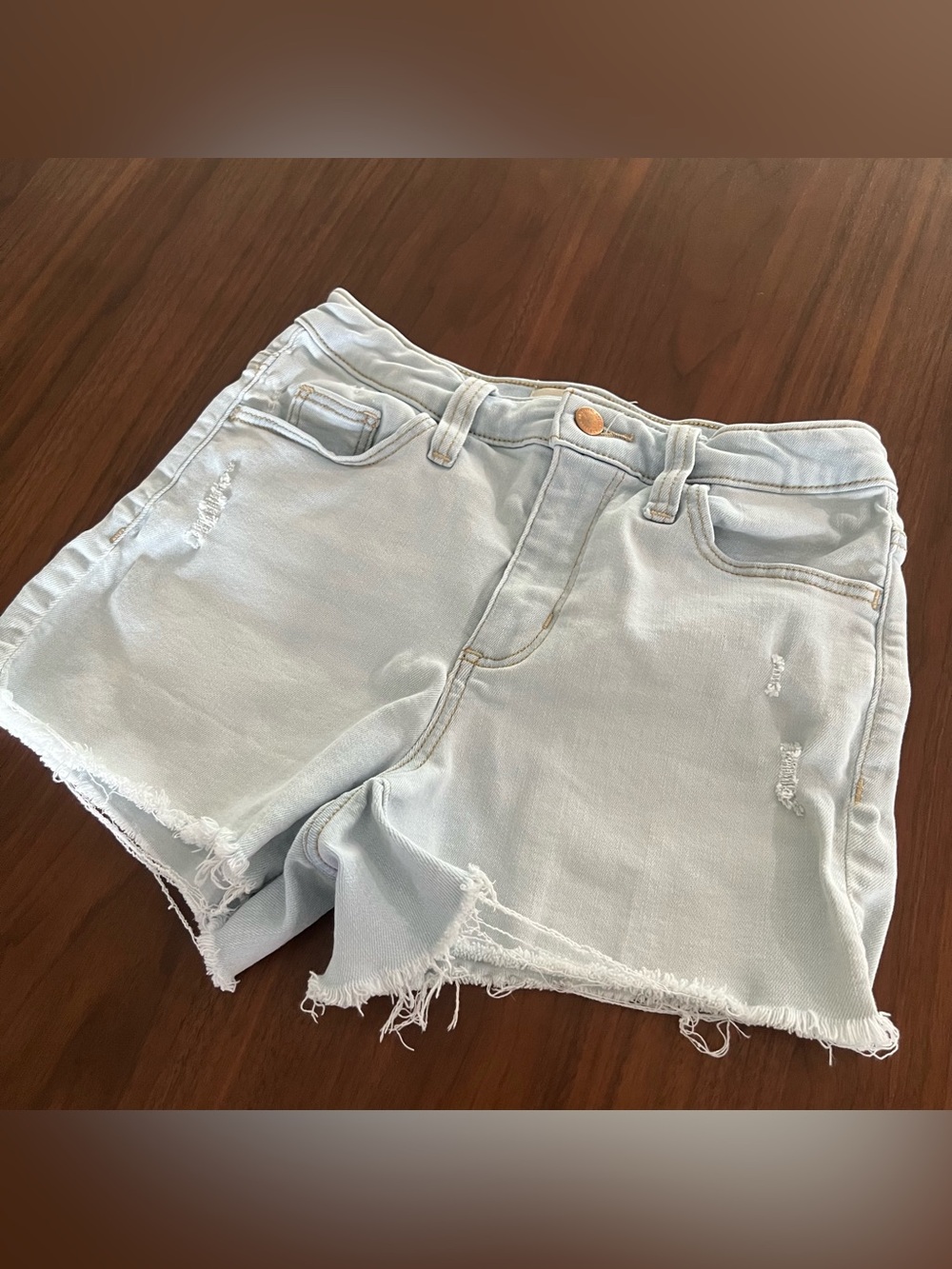 Target Universal Thread High Rise Midi Denim Shorts 2R - Picture 2 of 4